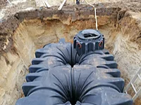 Einbau und Anschluss eines Platin Regenwassersammeltanks 7500 Liter im Privatbereich